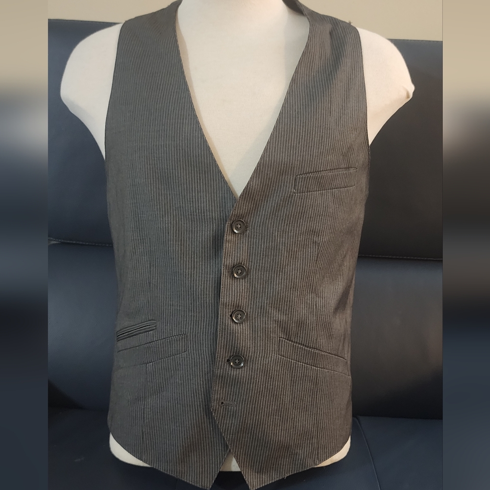 H&M grey narrow pinstripe vest 40R